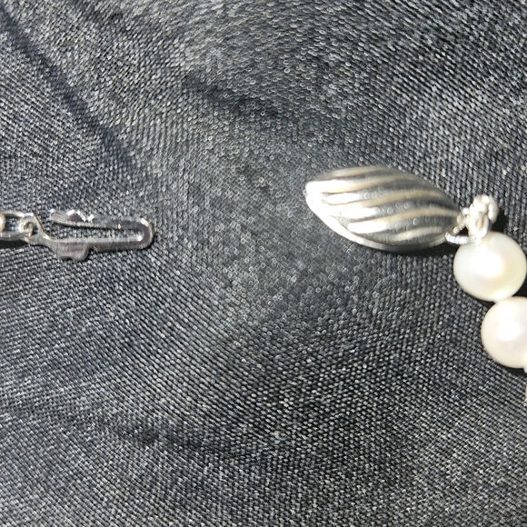 17" necklace - Picture 3 of 3